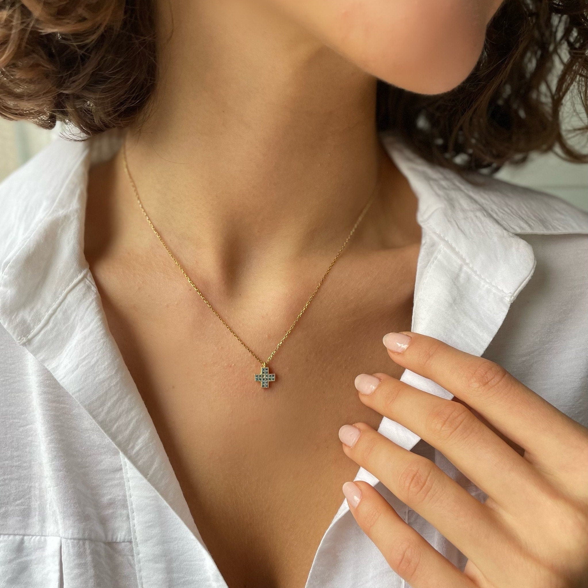 Sterling Silver Cross Necklace - Tiny Cross Pendant, Dainty Christian Jewelry, Religious Gift, Gold / Silver / Rose Gold Minimalist Necklace