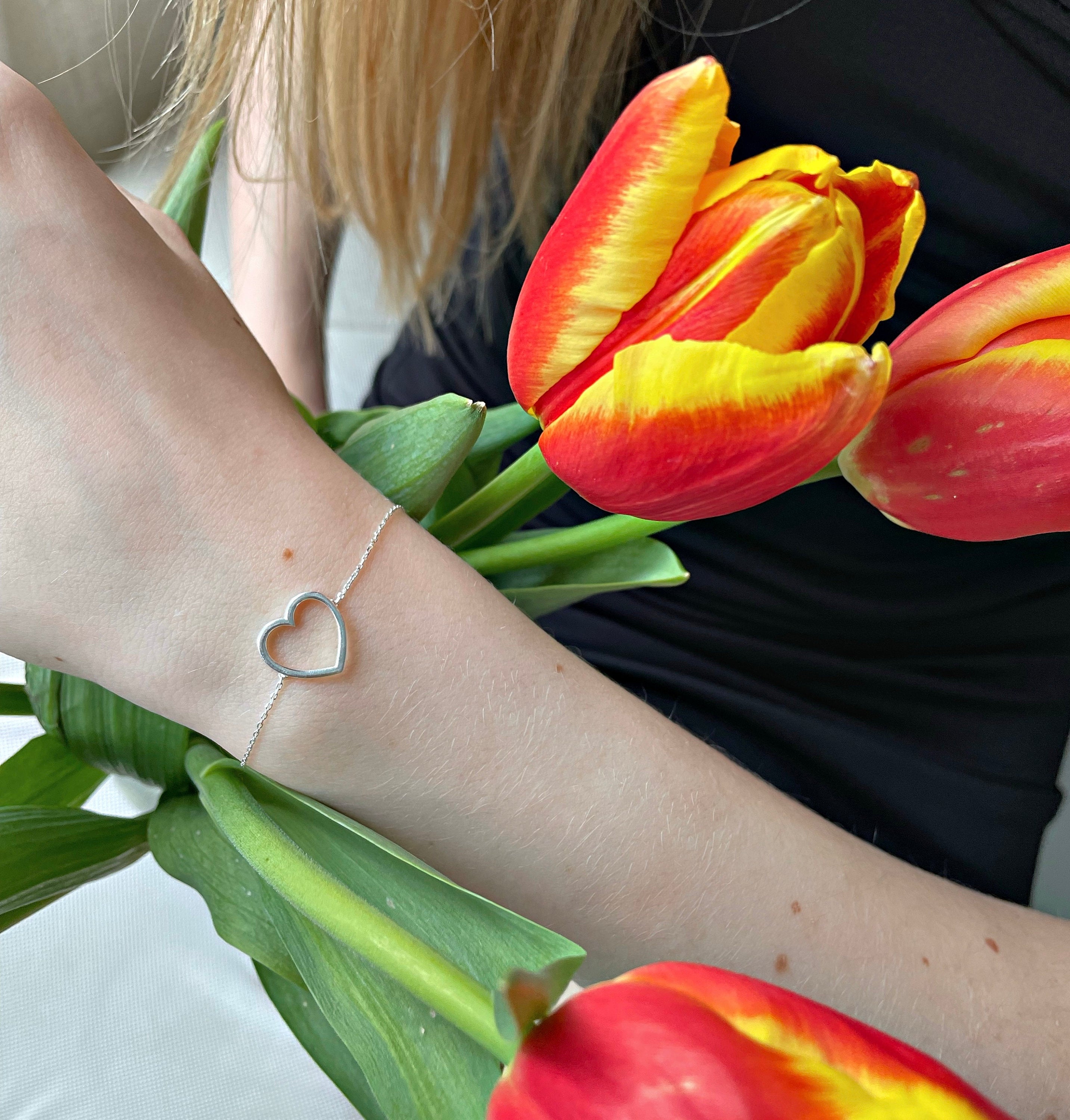 Sterling Silver Heart Bracelet - Delicate Silver Bracelet - Sterling Silver Jewelry - Handmade Jewelry -