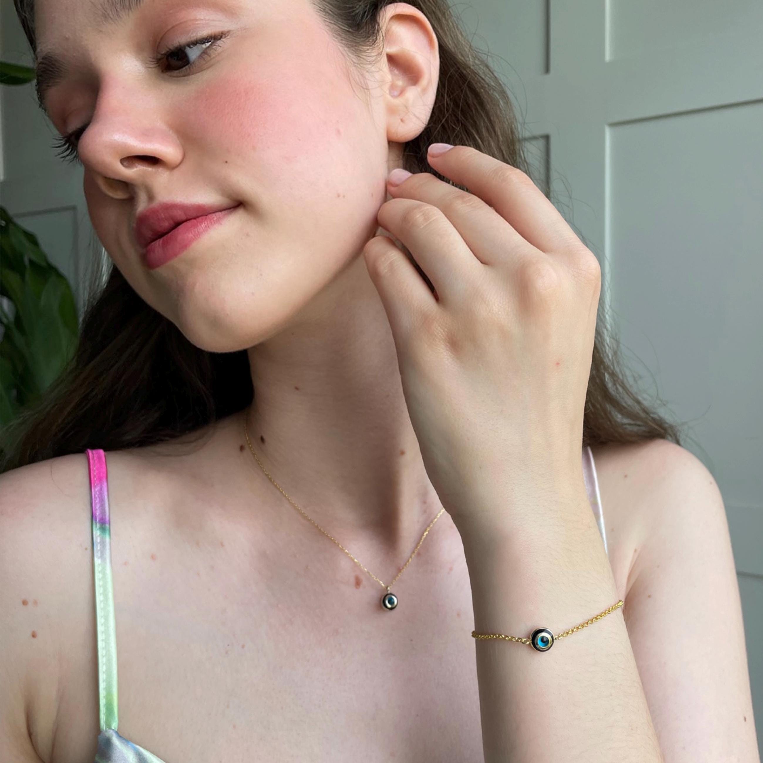 Round Evil Eye Protection Bracelet , Dainty Evil Eye Lucky Charm , Delicate Gold And Silver Chain , Stylish And Meaningful Jewelry For Women