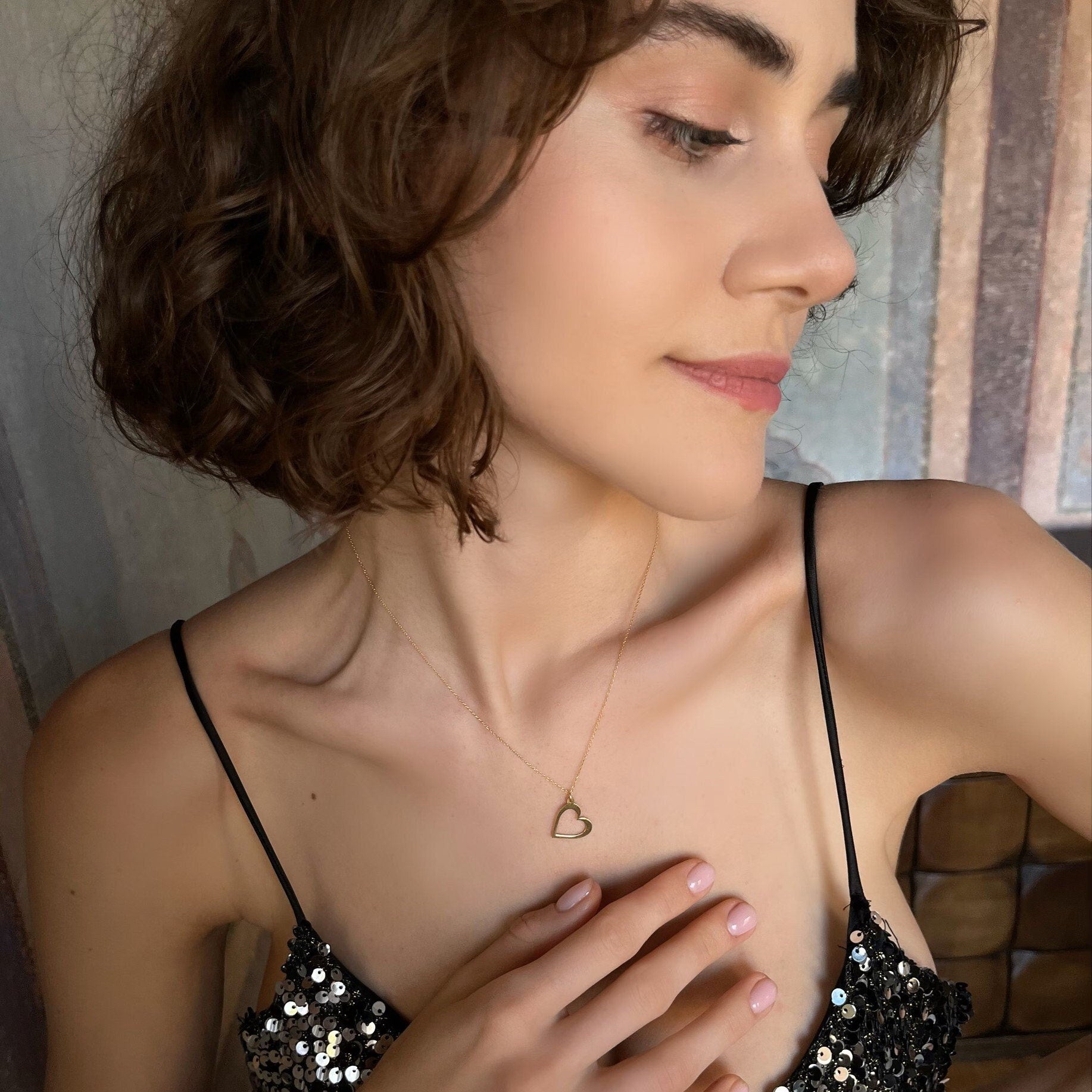 Romantic Heart Charm Necklace - Minimalist & Dainty Heart Pendant - Gold Color Love Pendant - Sterling Silver Jewelry - Valentine's Day Gift