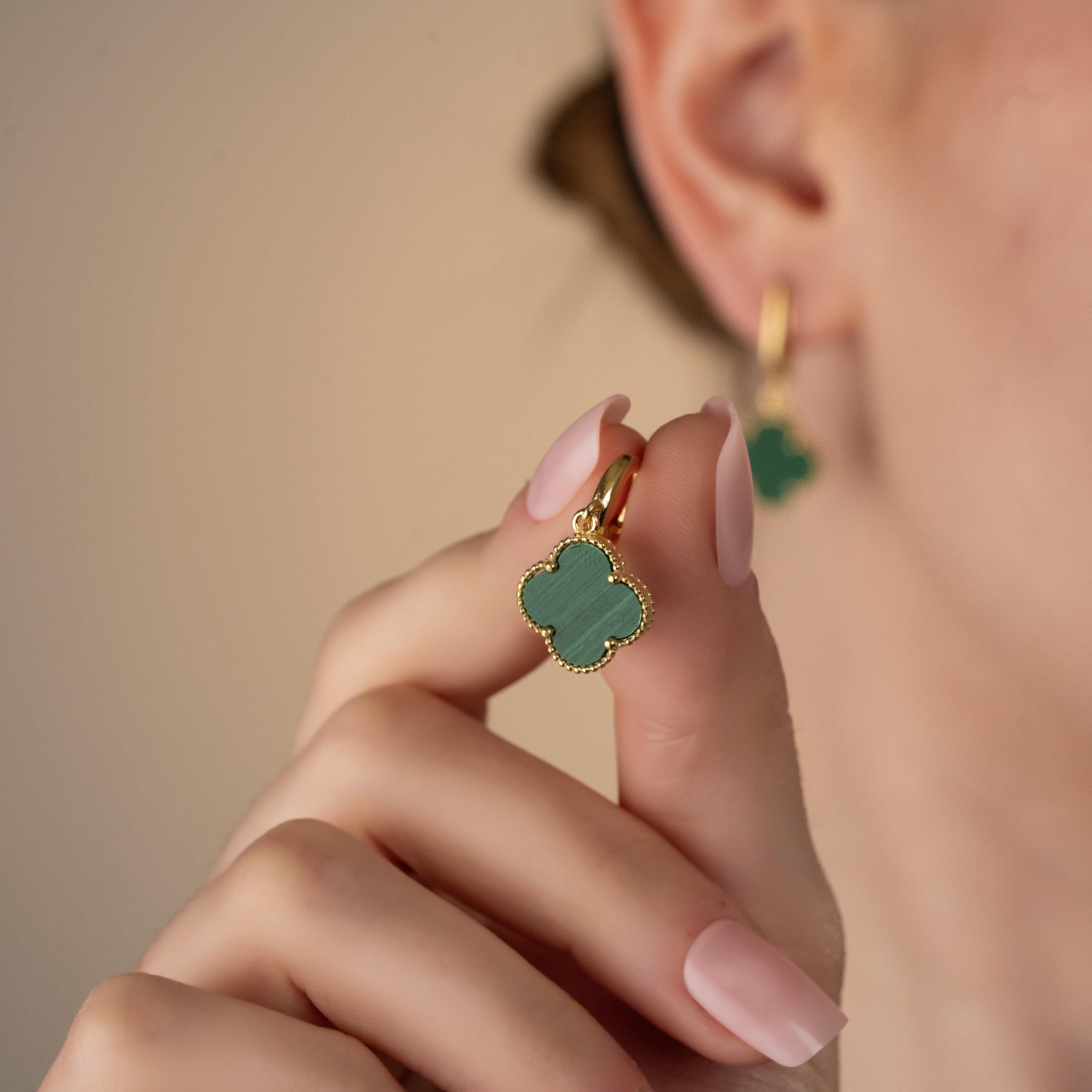 Lucky Clover Jewelry Set , Elegant Four Leaf Clover Bracelet & Earrings , Personalized Clover Jewelry Set , Gemstone Color And Chain Options