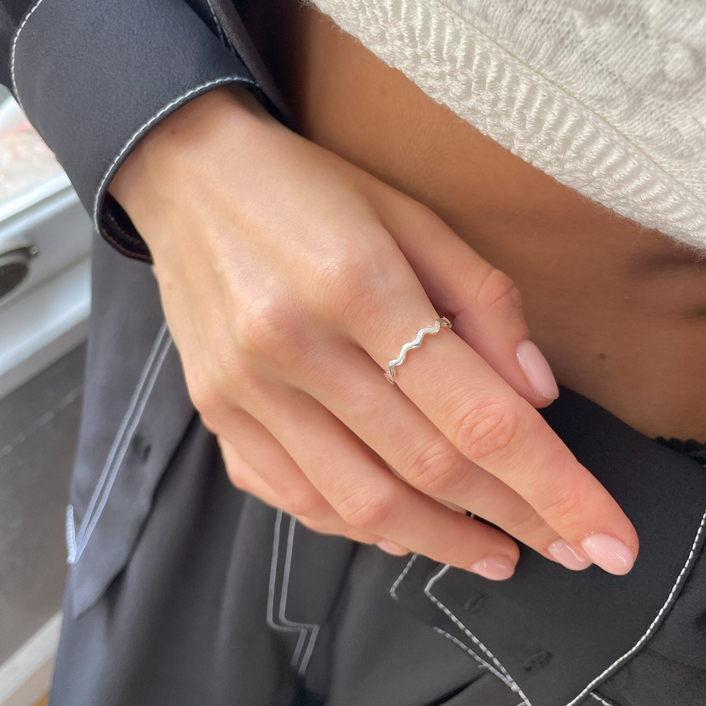 Simple And Elegant Zigzag Ring - Silver, Gold, Rose Gold Zigzag Ring - 925 Sterling Silver Wave Stackable Ring -