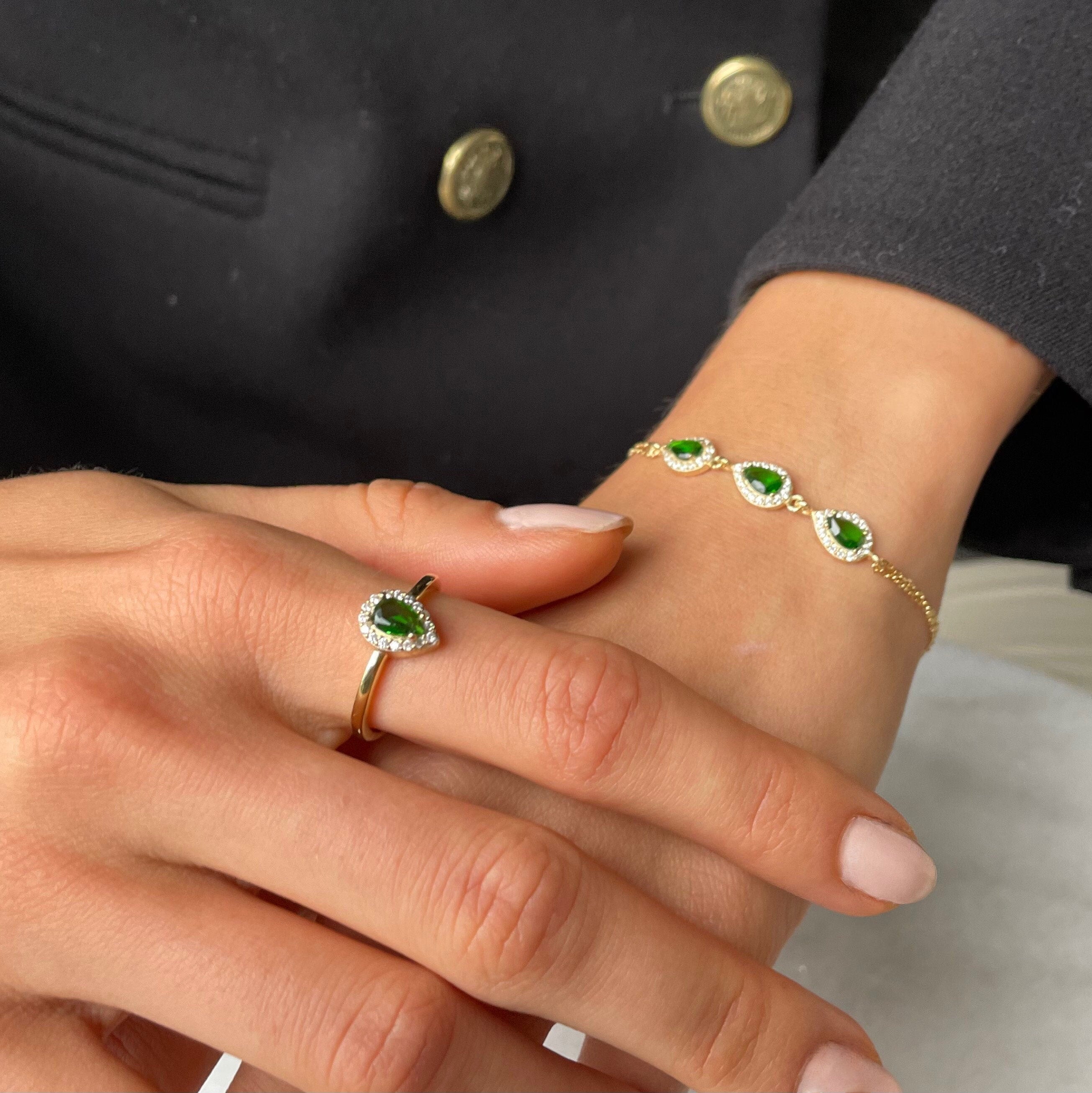 Elegant Teardrop Bracelet - Sapphire , Emerald And Crystal Gemstone Bracelet - Delicate & Minimalist Teardrop Bracelet - Womens Jewelry