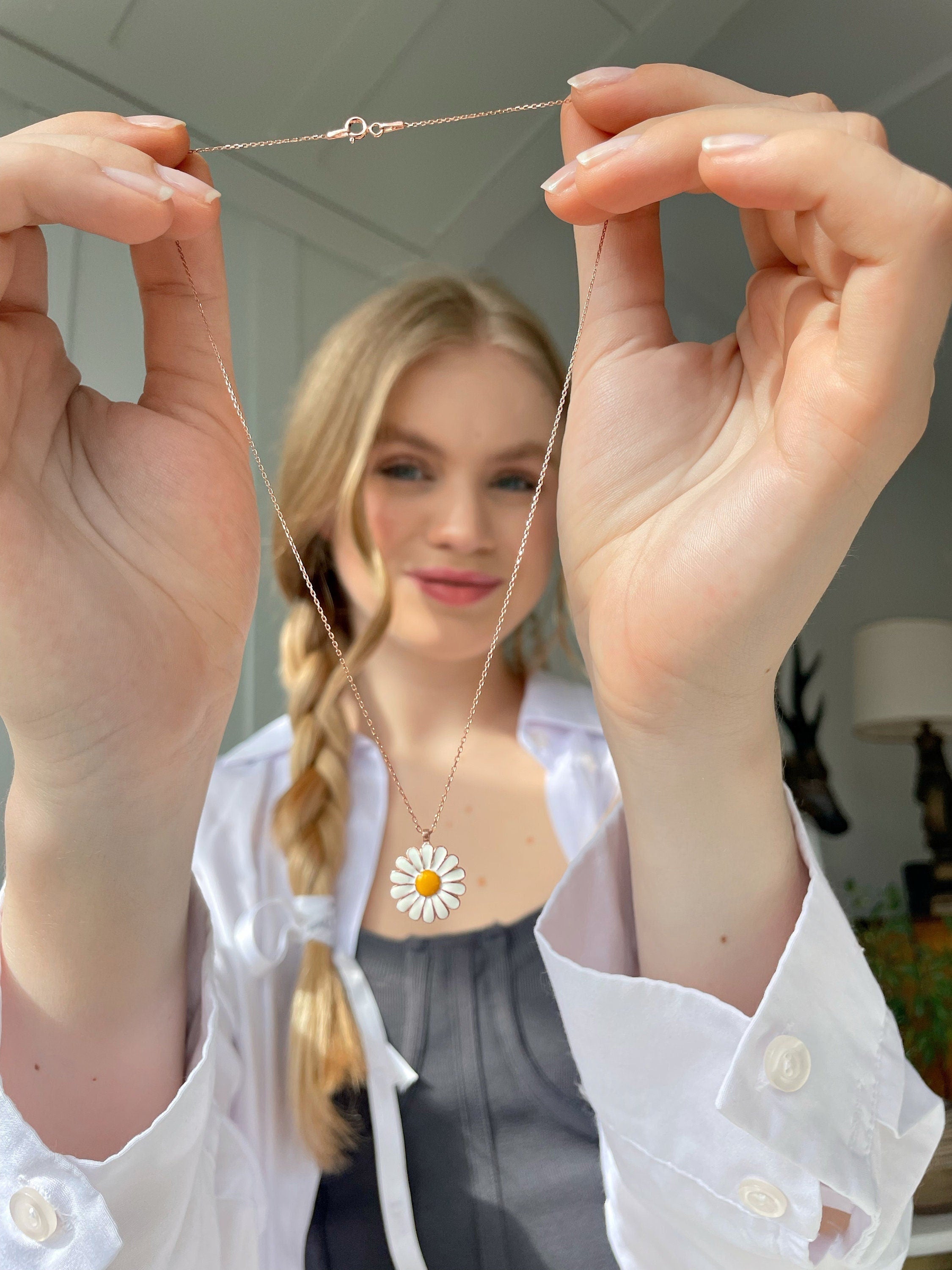 Rose Gold Plated Sterling Silver Necklace, Daisy Pendant, Minimalist Flower Necklace, Floral Necklace, Handmade Jewelry