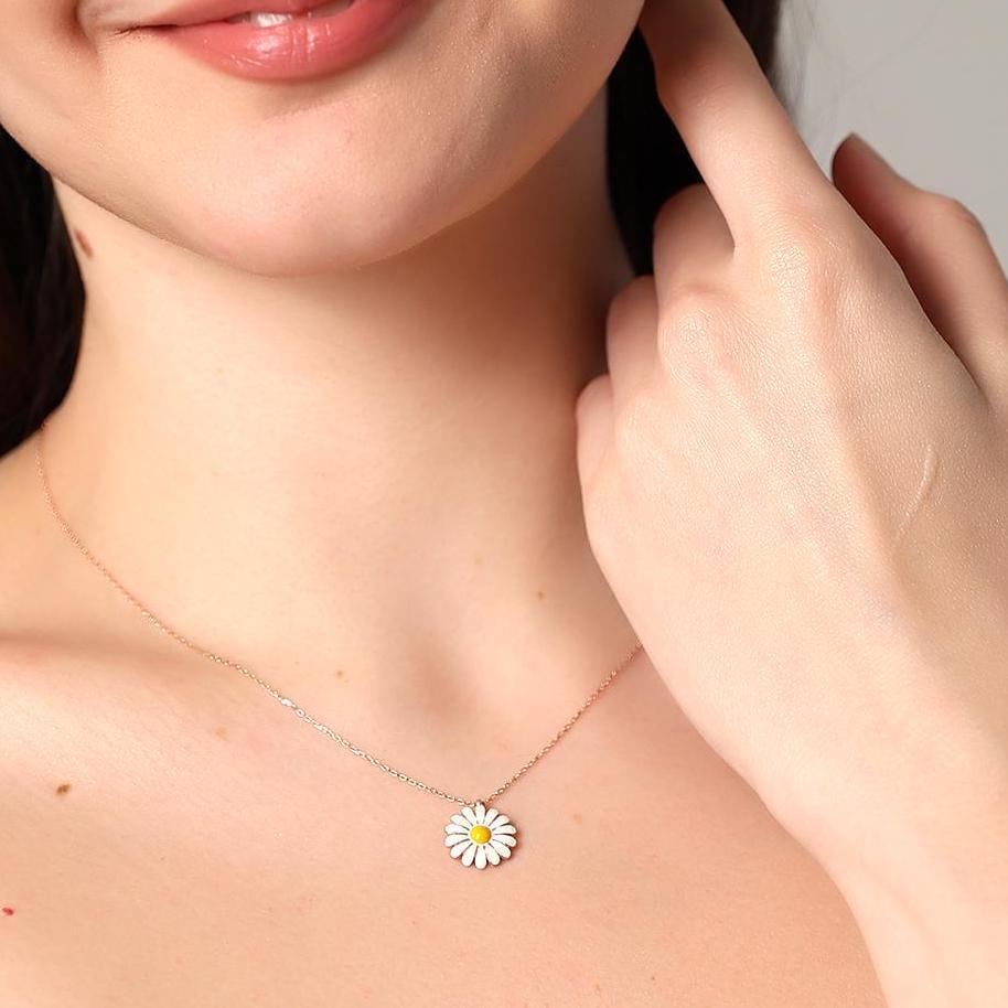 Dainty Daisy Pendant Necklace, Floral Handmade Jewelry, Minimalist Daisy Charm Necklace , Sterling Silver Jewelry For Women, Cute Daisy Gift