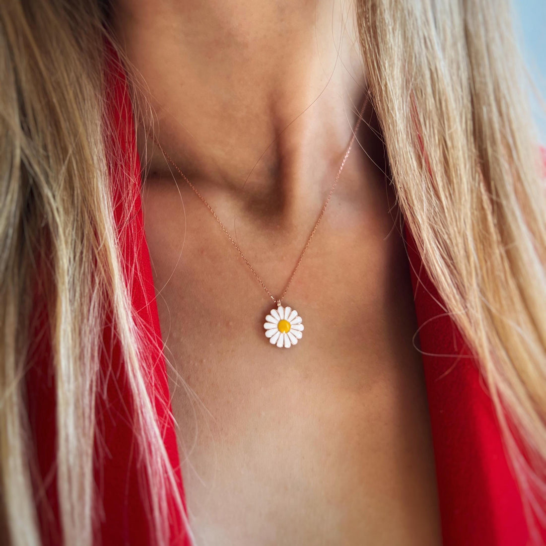 Daisy Bloom Necklace , 925 Sterling Silver Daisy Pendant , Delicate Rose Gold Floral Necklace , Jewelry For Women ,