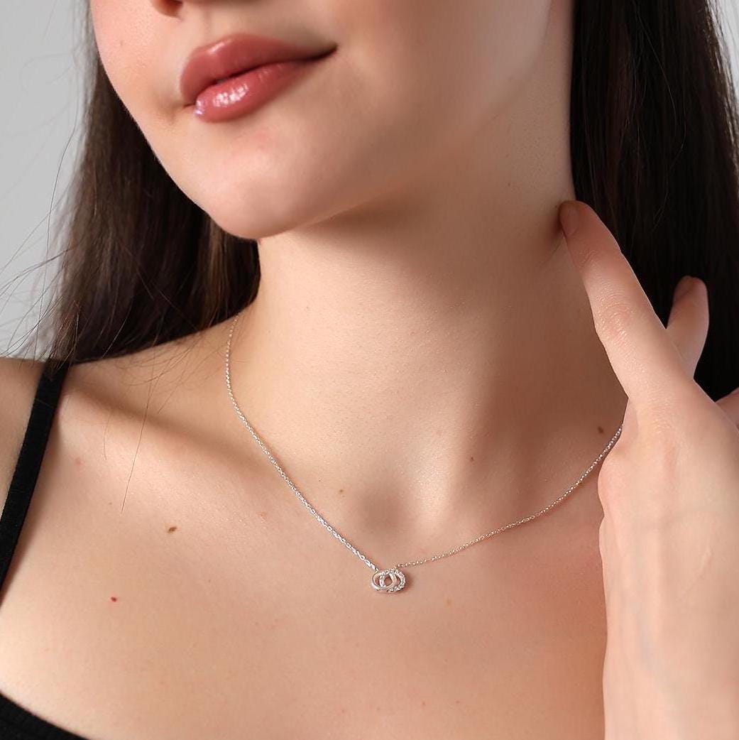 Infinity Linked Circles Pendant , Elegant Silver Double Ring Necklace , Timeless And Minimalist Design , Friendship & Love Inspired Gift