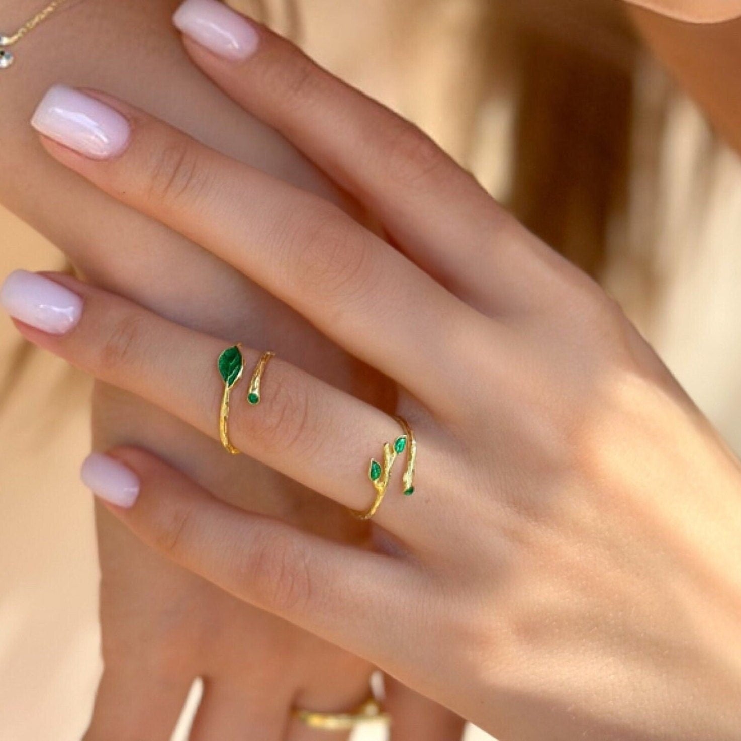 Emerald Ivy Ring - Adjustable Green Leaf Ring - Nature Lover Gift - Ivy Wrap Ring - Minimalist 925 Sterling Silver Jewelry