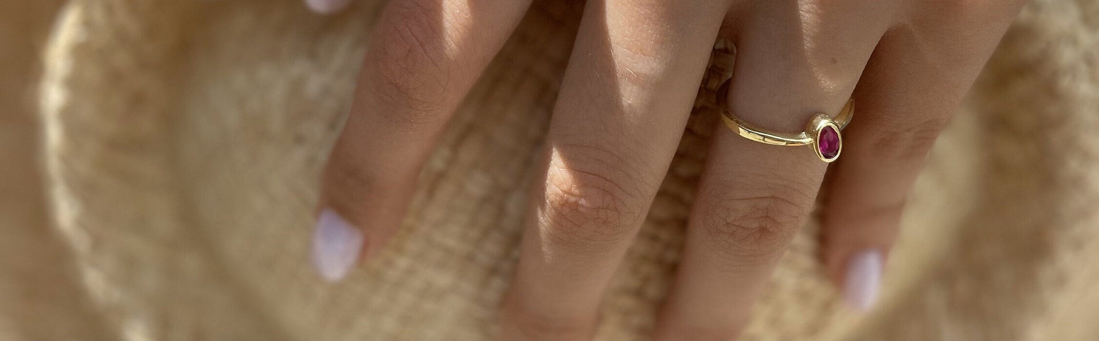 Simple & Chic Ruby Birthstone Stacking Ring - Oval Stone Silver Ring - Red Gemstone Jewelry - Dainty Promise Ring - Red Garnet Jewelry