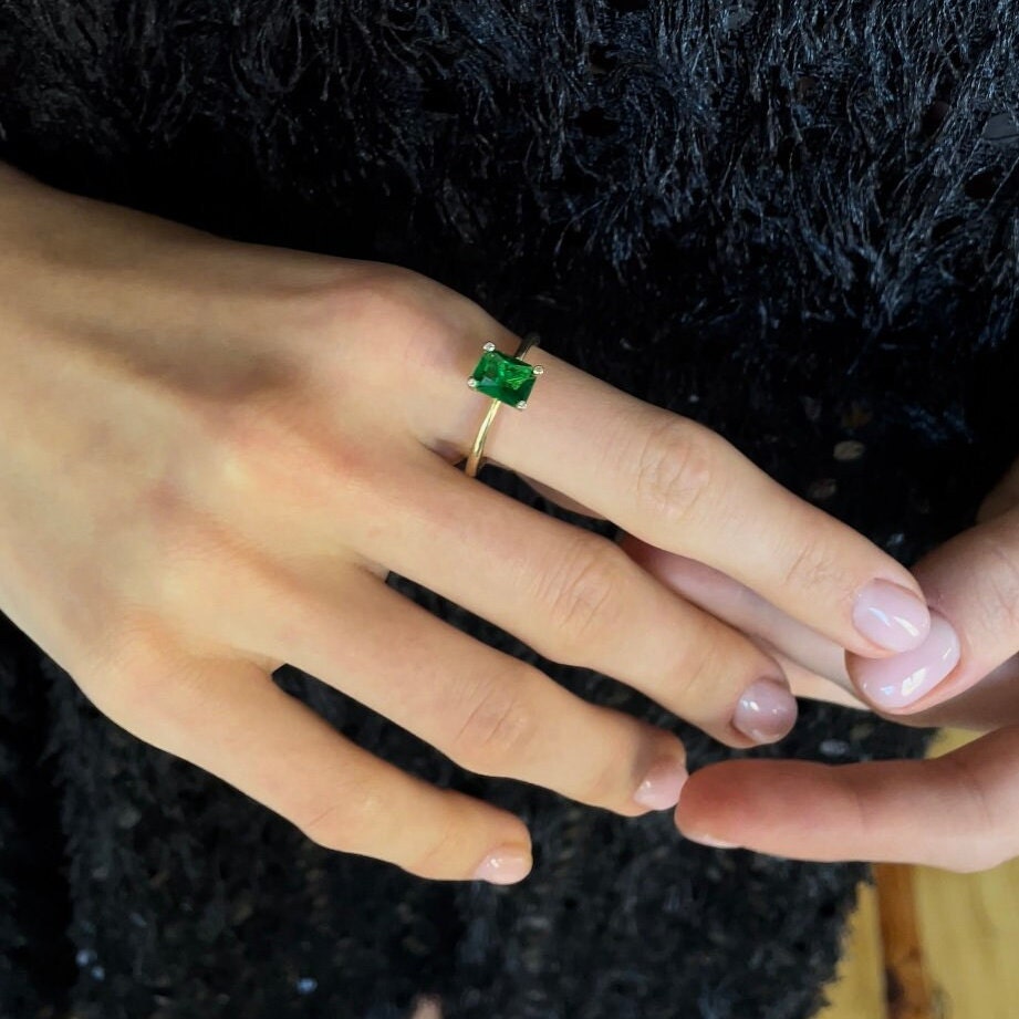 Elegant Emerald Jewelry Set - Rectangle Cut Emerald Pendant - Green Gemstone Necklace And Ring - -