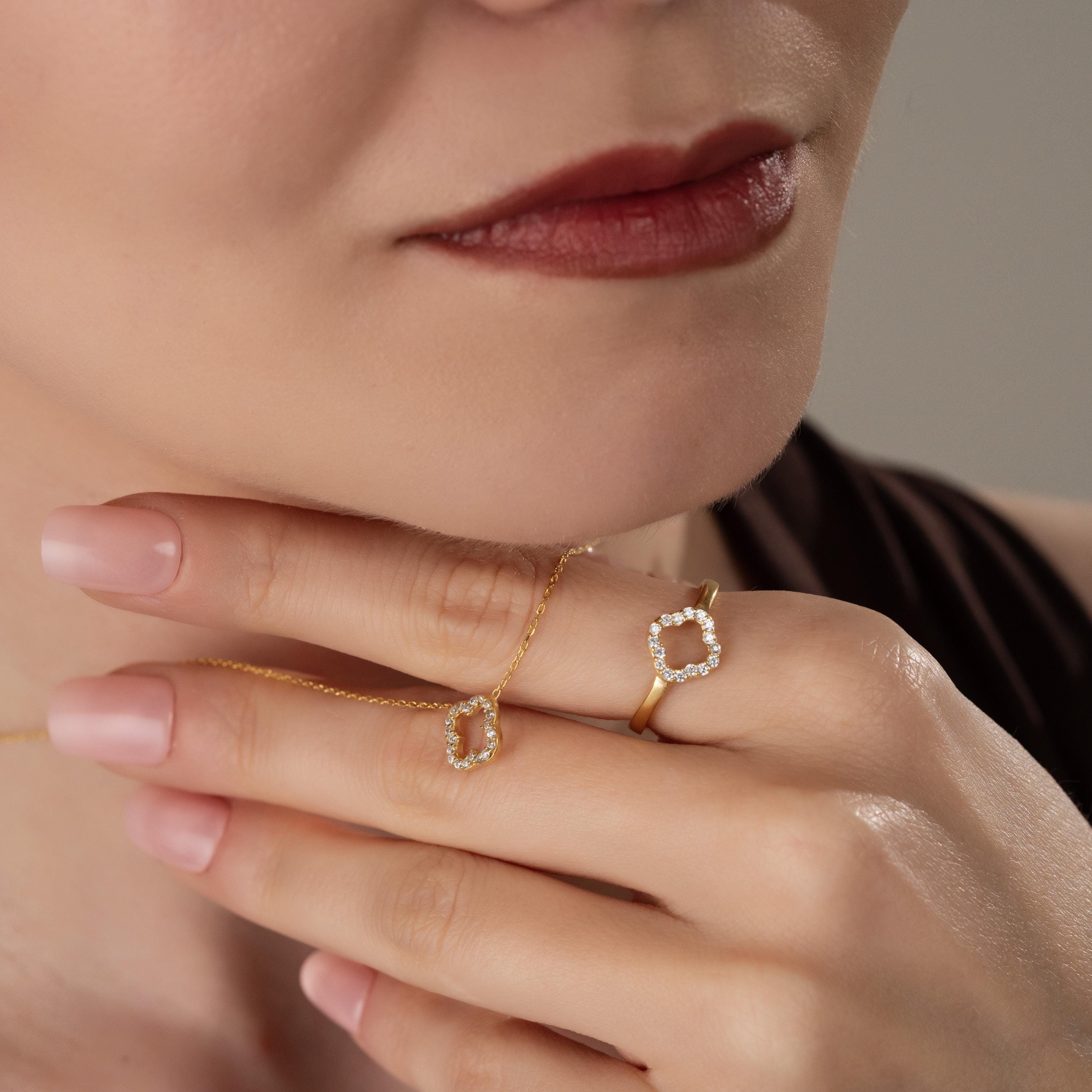 Elegant Four Leaf Clover Jewelry Set , Dainty Necklace And Ring For Good Luck , Symbol Of Luck & Love , Sparkling Good Luck Charm