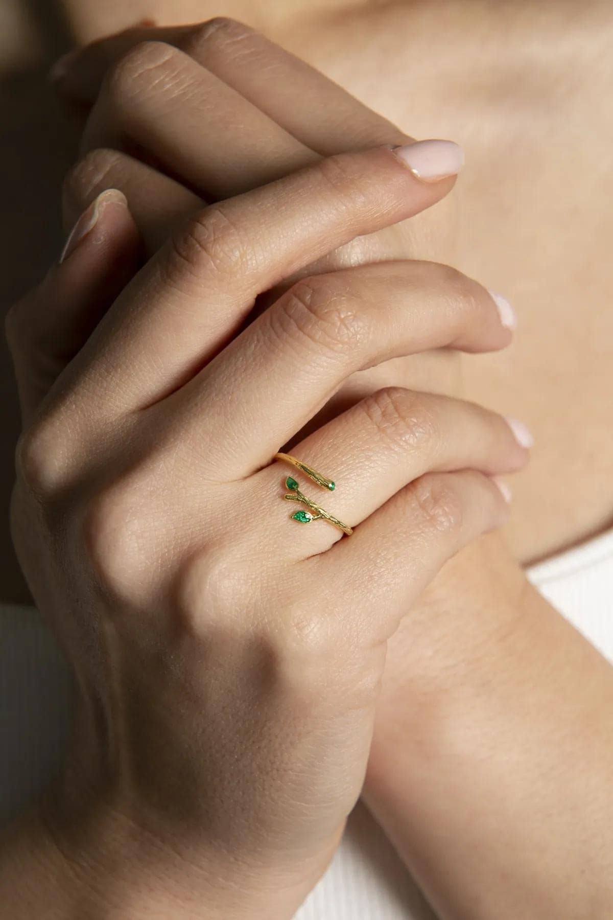 Emerald Ivy Ring - Adjustable Green Leaf Ring - Nature Lover Gift - Ivy Wrap Ring - Minimalist 925 Sterling Silver Jewelry