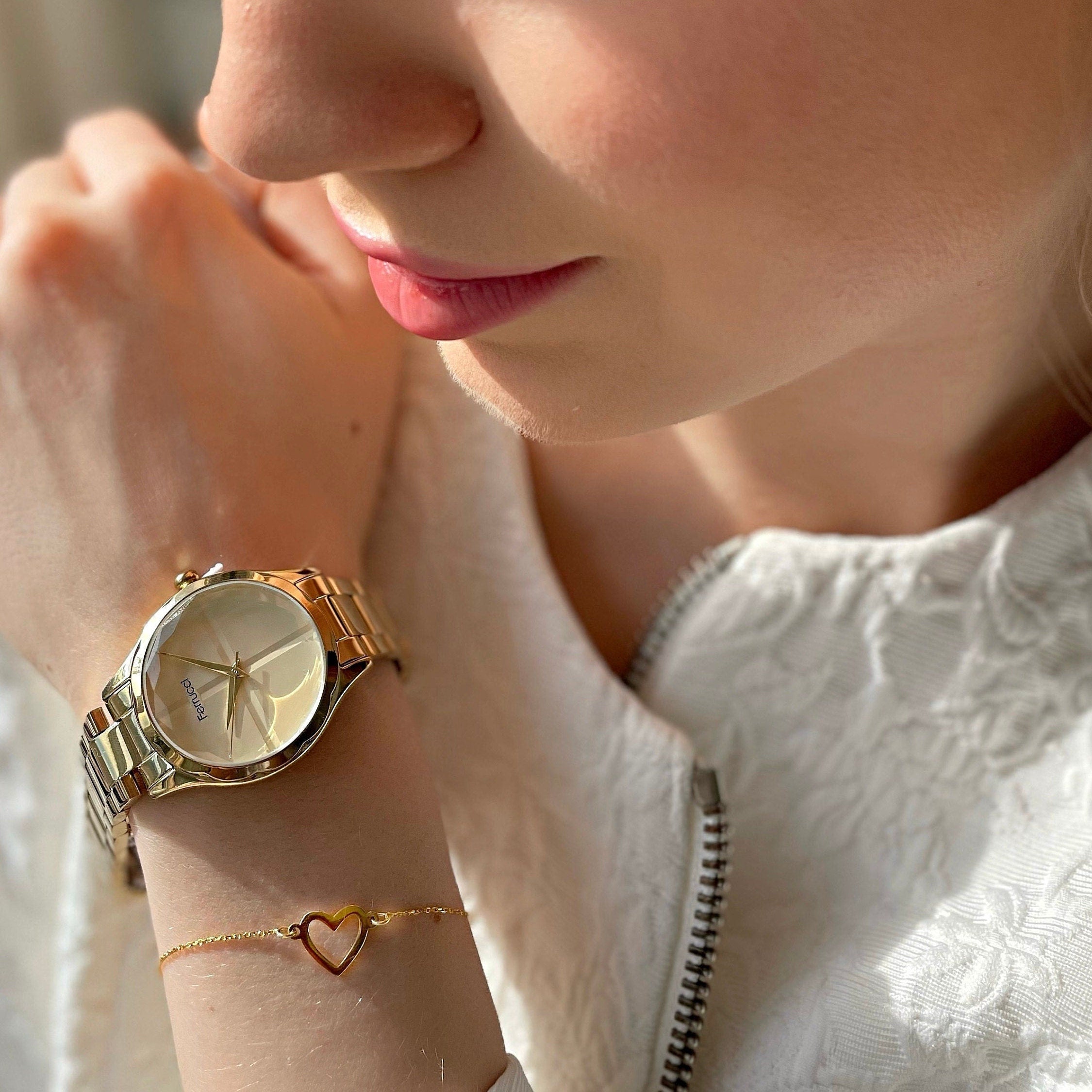 Gold Color Heart Charm Bracelet - Minimalist & Dainty Heart Jewelry - 925 Sterling Silver - Charming Heart Pendant - Romantic