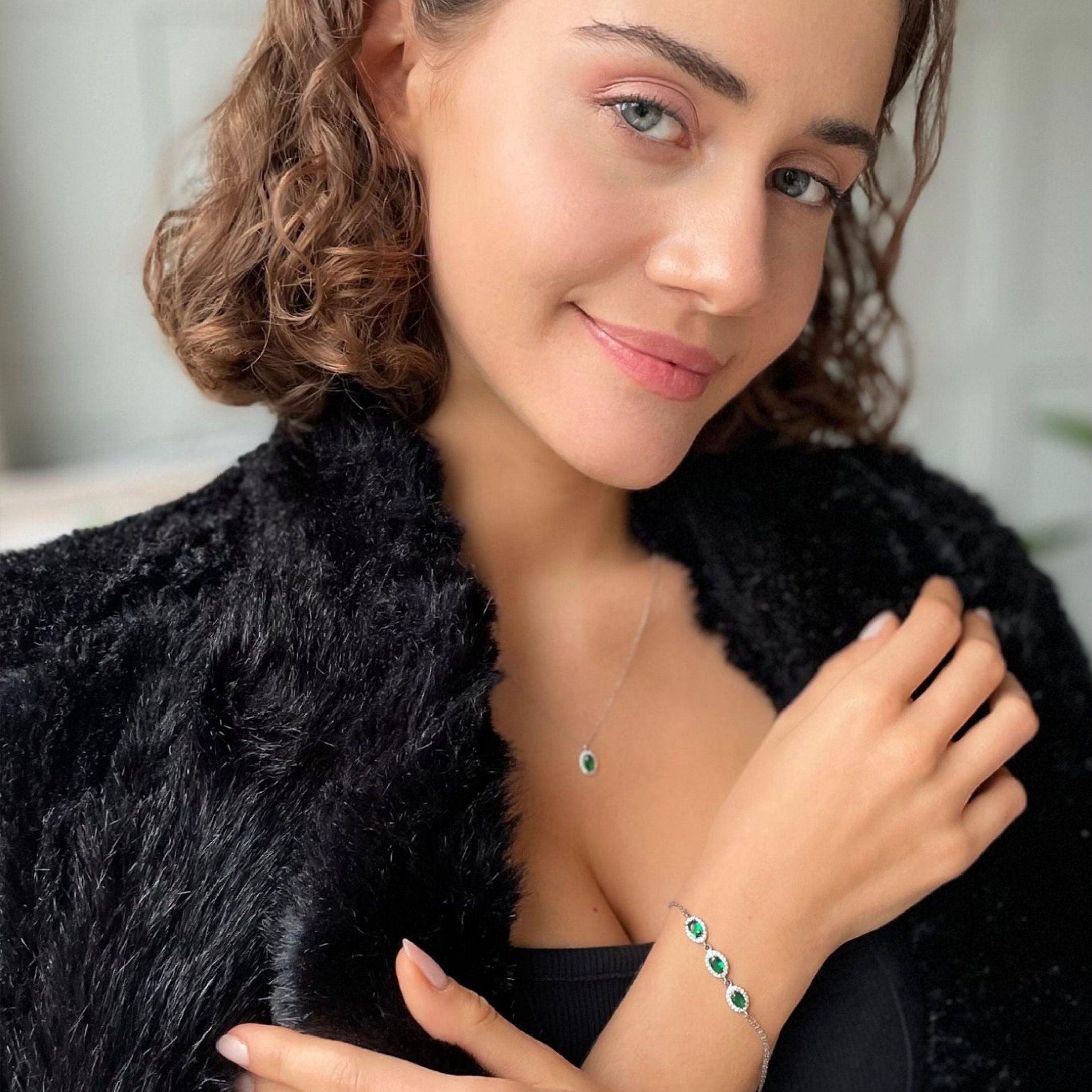 Sparkling Emerald Jewelry Set - Oval Cut Green Gemstone Necklace, Bracelet And Earrings - Dainty Sterling Silver Jewelry Set For Women