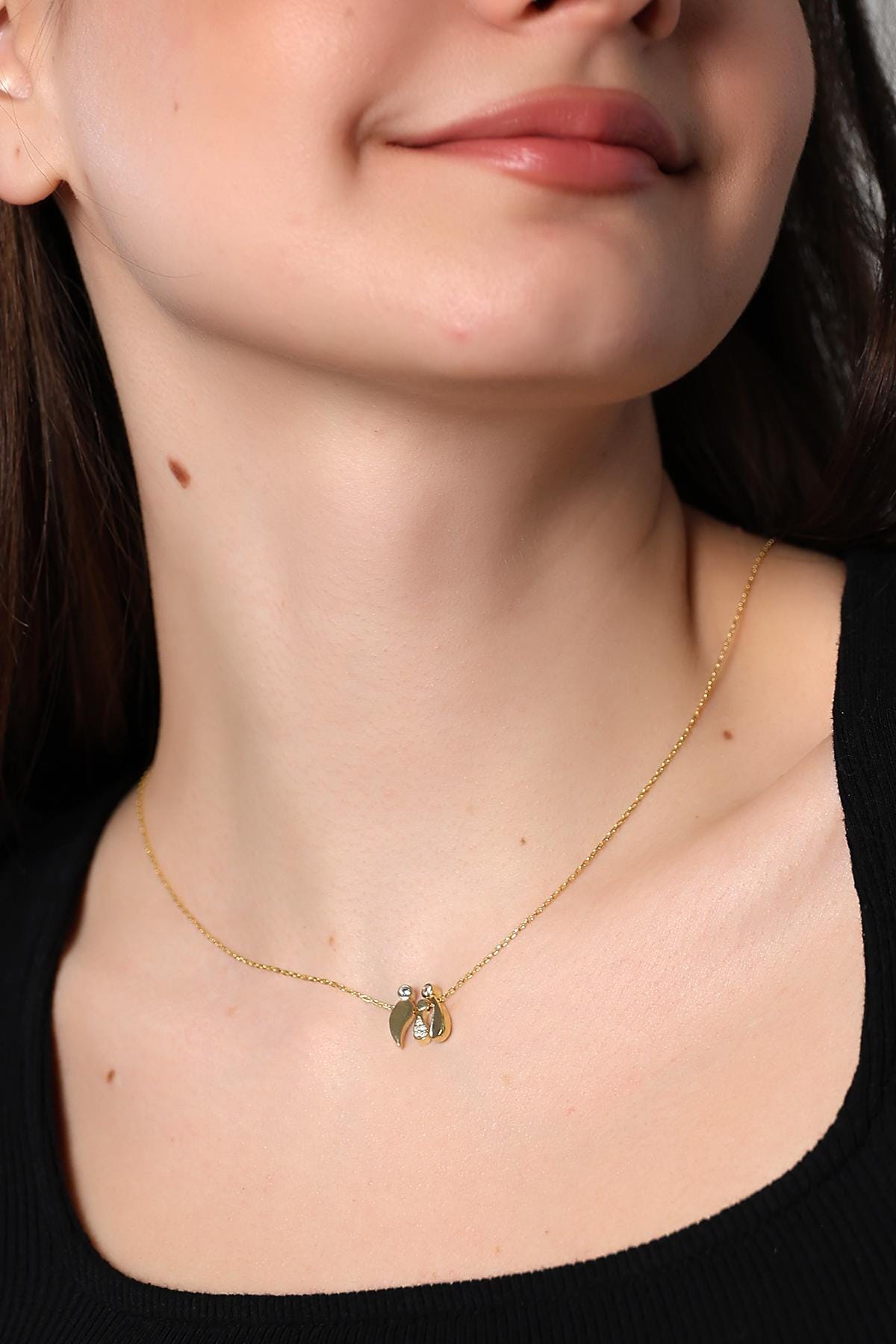 Personalized Family Bond Necklace , Parents & Kids Pendant, Minimalist Mom, Dad And Kids Necklace , Meaningful Family Gift , Symbol Of Unity