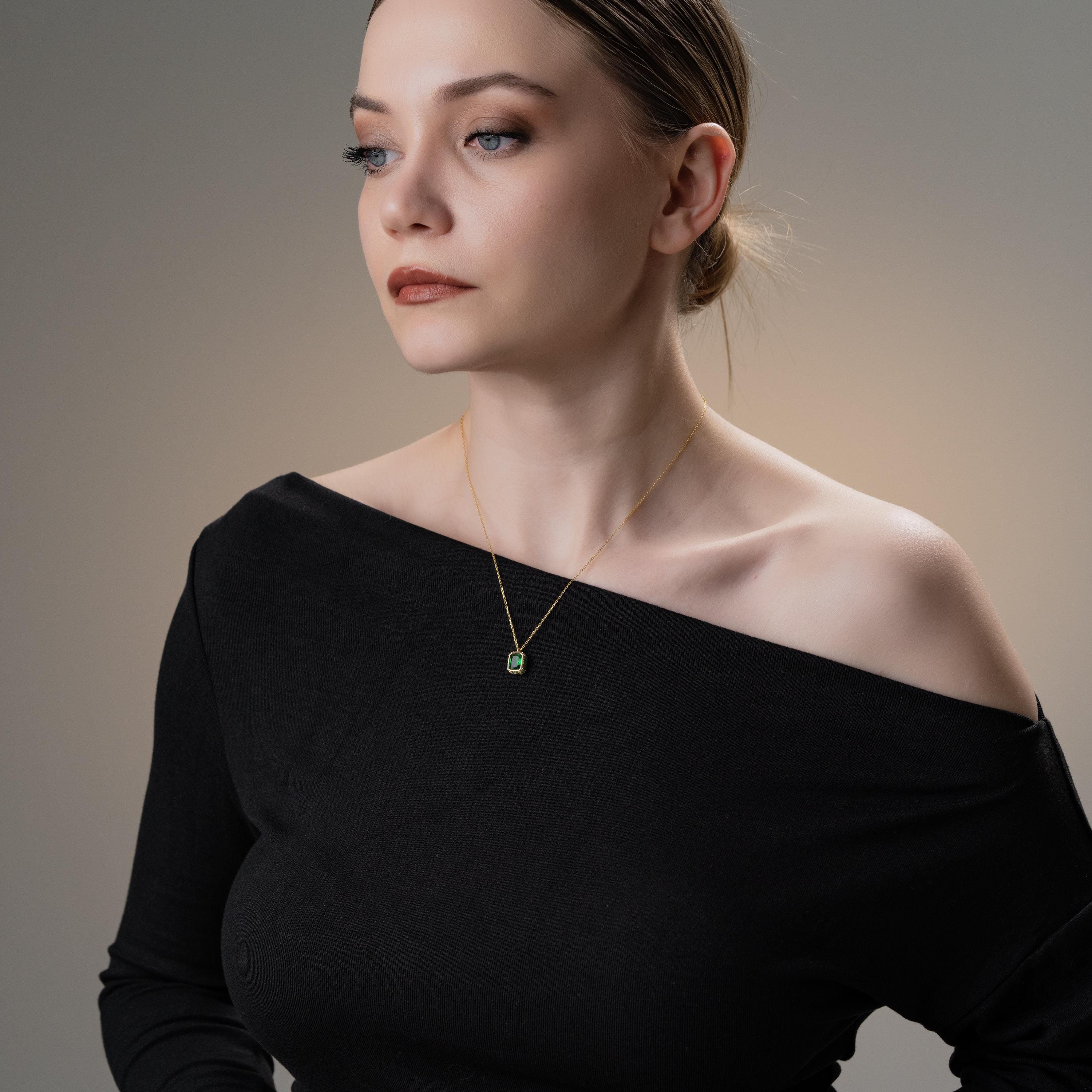 Gold Framed Black Stone Necklace , Baguette Cut Black Gem Pendant , Minimalist Handmade Jewelry , , Jewelry For Women