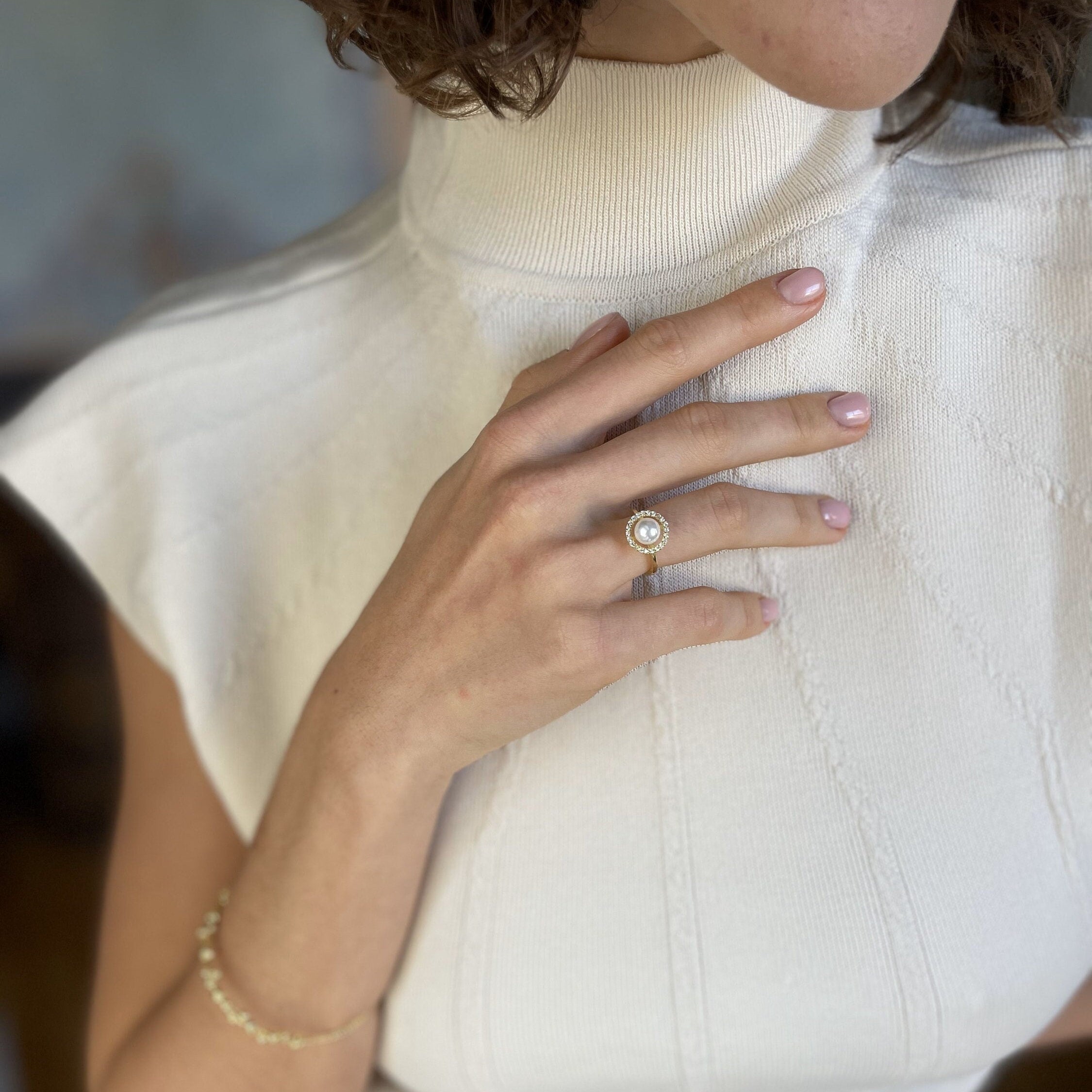 Vintage Zirconia Frame Pearl Ring - Round Pearl Ring With Zirconia Frame - Minimalist Silver/ Gold / Rose Gold Pearl Ring -