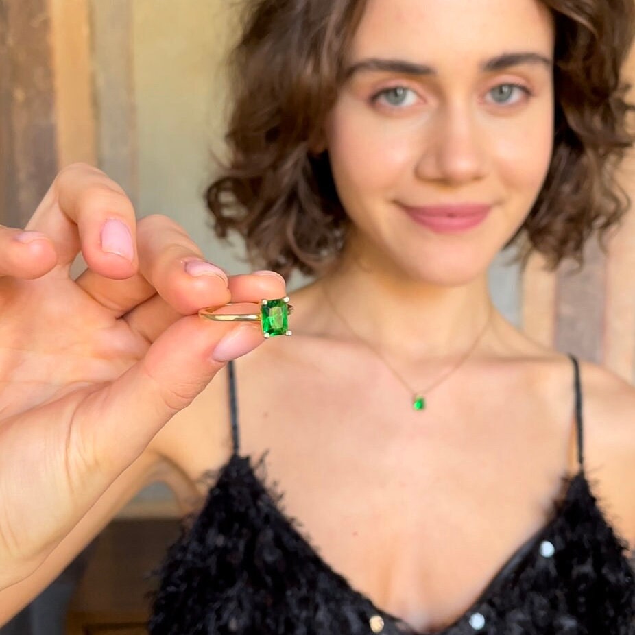 Elegant Emerald Jewelry Set - Rectangle Cut Emerald Pendant - Green Gemstone Necklace And Ring - -