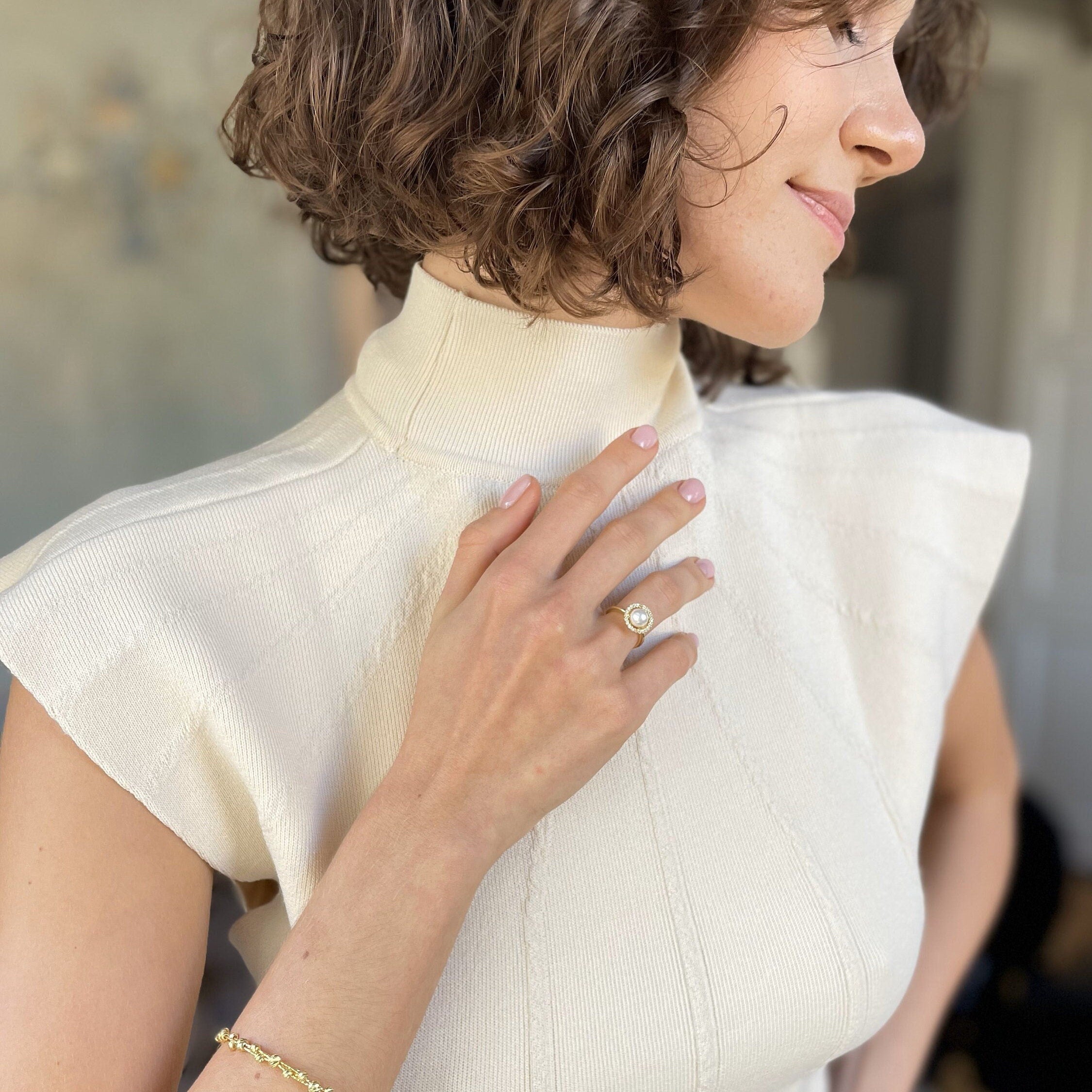 Vintage Zirconia Frame Pearl Ring - Round Pearl Ring With Zirconia Frame - Minimalist Silver/ Gold / Rose Gold Pearl Ring -