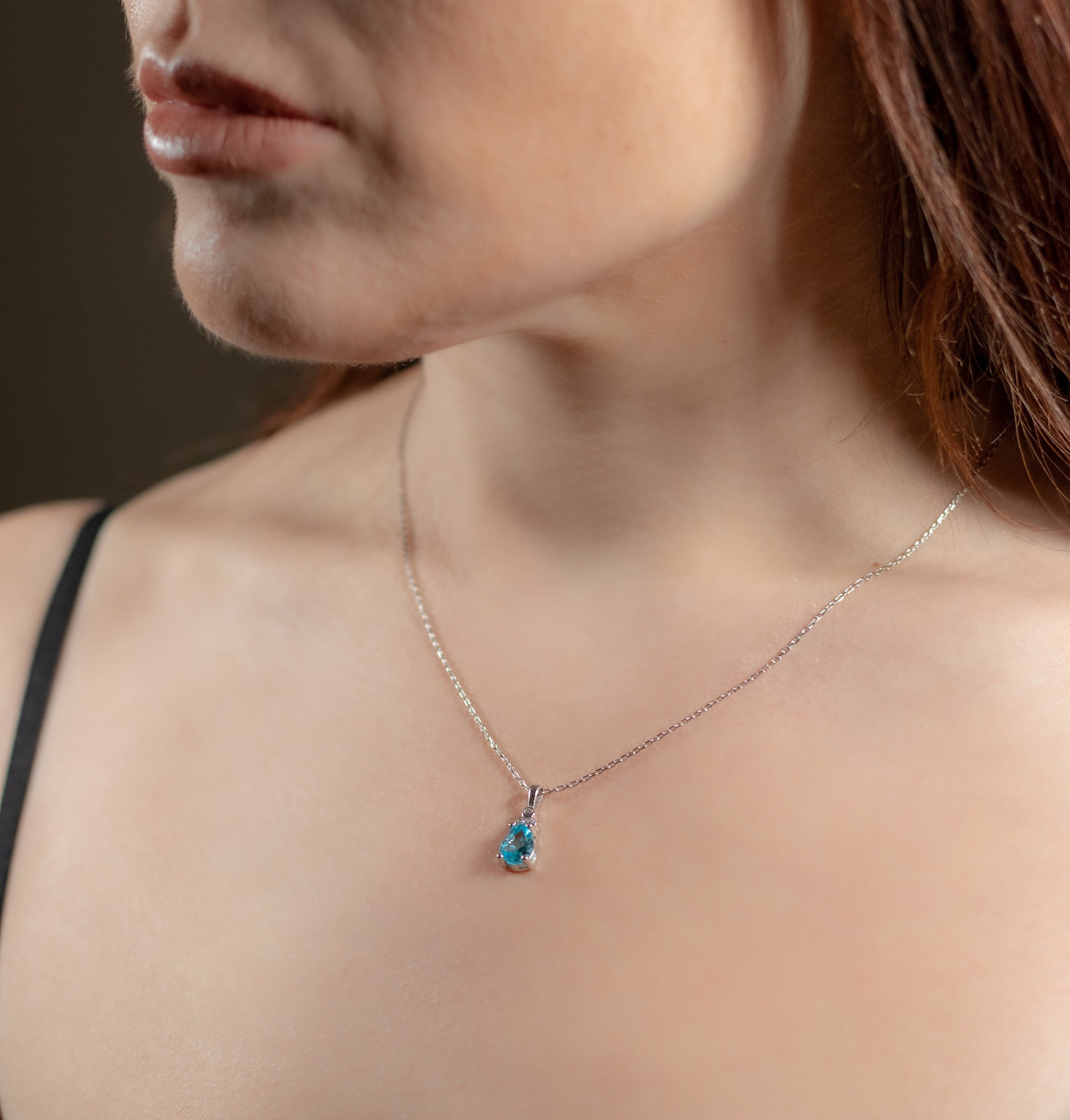 Three Zircon Stone Birthstone Necklace - Dainty Zircon Necklace - Blue Zircon Necklace - Oval Cut Gemstone Jewelry