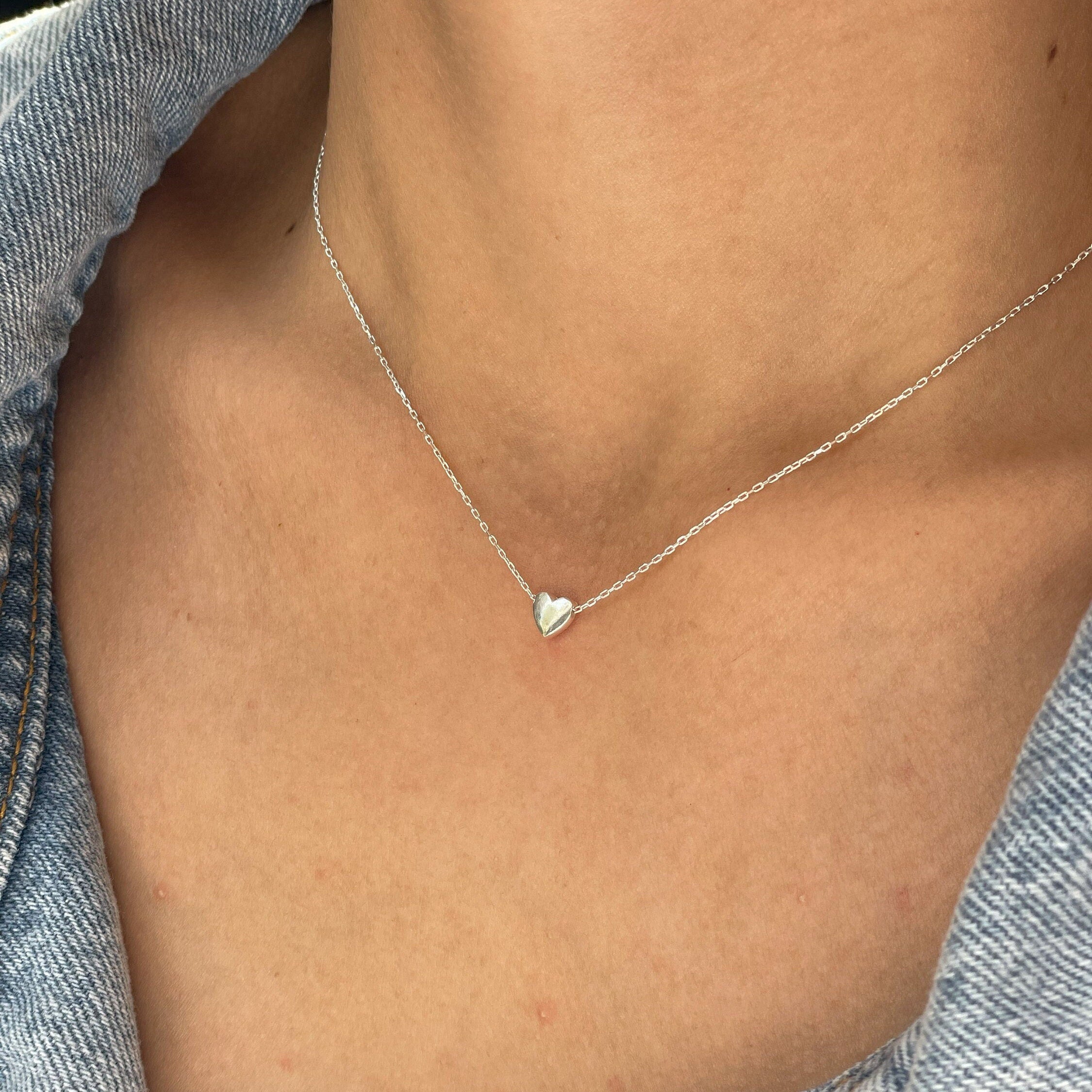 Romantic Love Heart Necklace - Simple & Chic Heart Charm - Silver/gold Options - Minimalist Necklace - Dainty Heart Pride Month Necklace