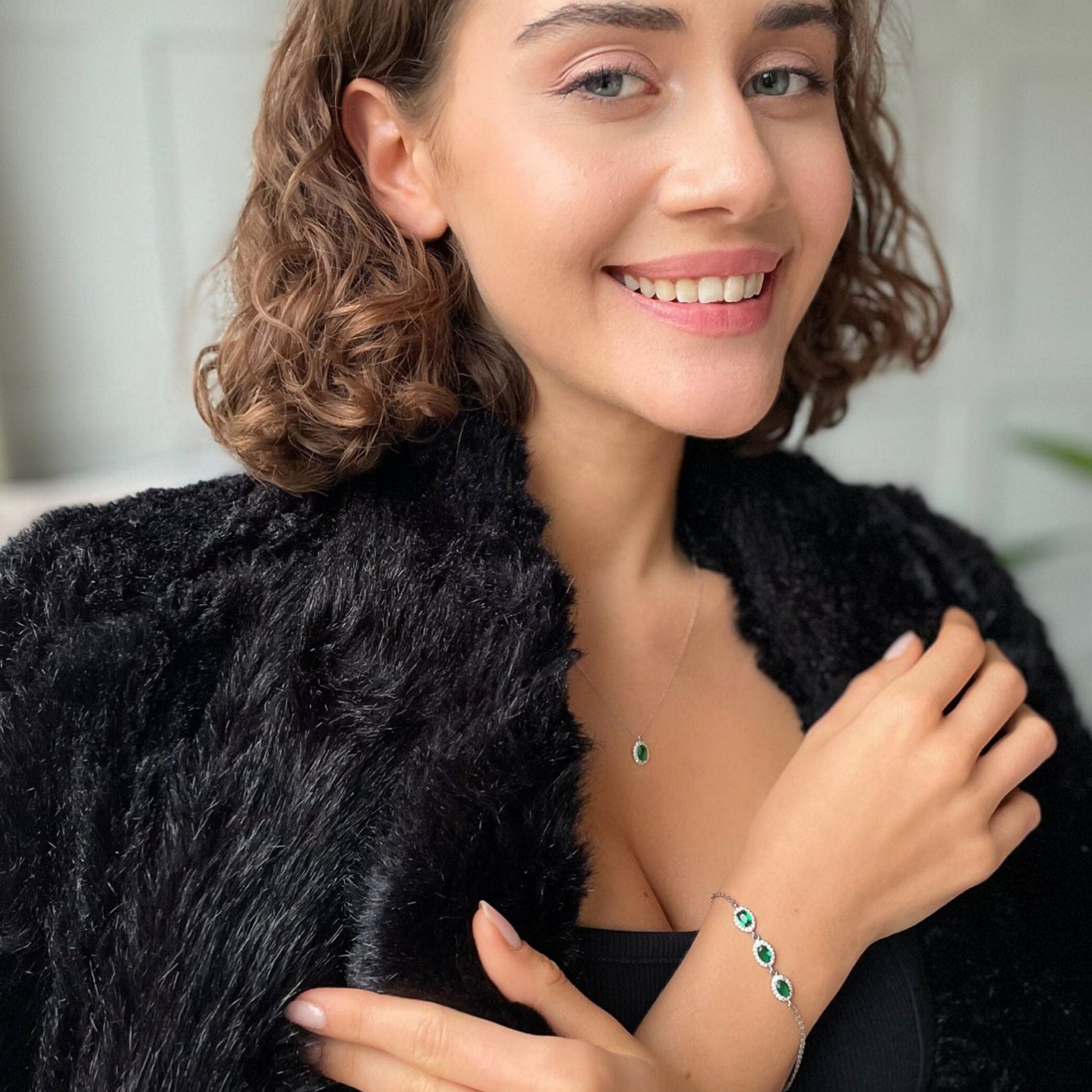Sparkling Emerald Jewelry Set - Oval Cut Green Gemstone Necklace, Bracelet And Earrings - Dainty Sterling Silver Jewelry Set For Women