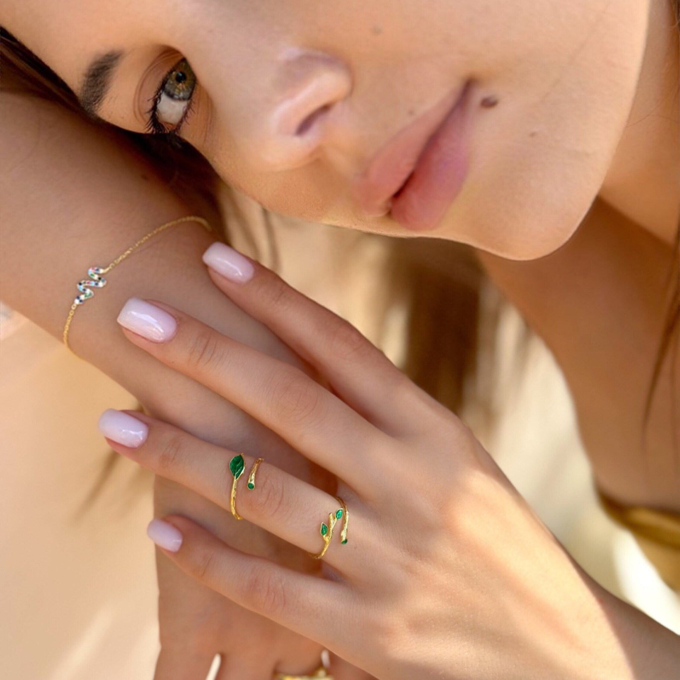 Emerald Ivy Ring - Adjustable Green Leaf Ring - Nature Lover Gift - Ivy Wrap Ring - Minimalist 925 Sterling Silver Jewelry