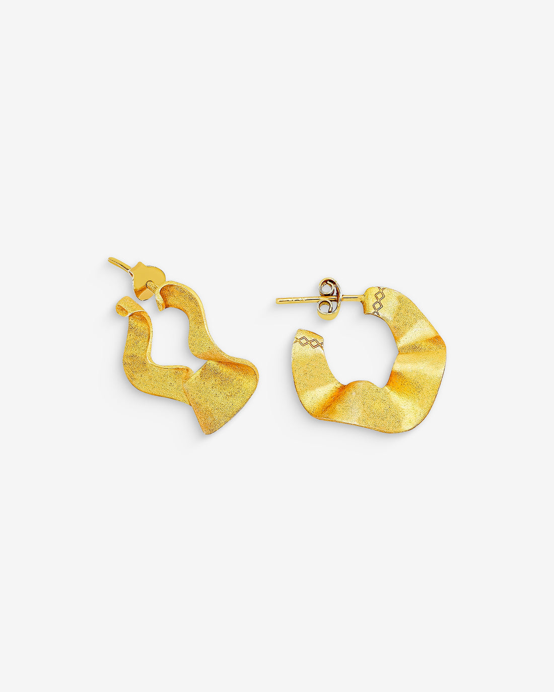 Antique Gold Plated Wavy Earrings - Chunky Gold Plated Earrings - Vintage Wavy Earrings - 925 Sterling Silver Jewelry -