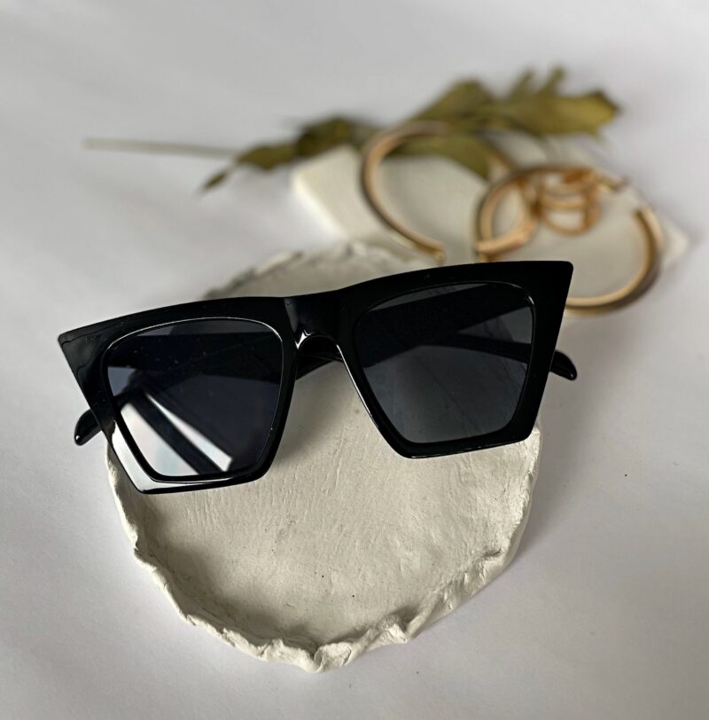 Unisex Black Sunglasses - Image 4